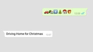 Das Bild zeigt einen Whatsappchat, in dem unter anderem ein Auto-, Haus-, Weihnachtsbaum-, Weihnachtsmann-Emoji zu sehen sind. In einer weiteren Nachricht steht "Driving Home for Christmas". © Android/Google Foto: Screenshot