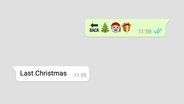 Das Bild zeigt einen Whatsappchat, in dem unter anderem ein Weihnachtsbaum-, Weihnachtsmann- und Geschenke-Emoji zu sehen sind. In einer weiteren Nachricht ist "Last Christmas" zu lesen. © Android/Google Foto: Screenshot