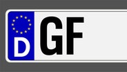 Ausschnitt eines Auto-Kennzeichens mit dem Kürzel GF © fotolia Foto: cevahir87