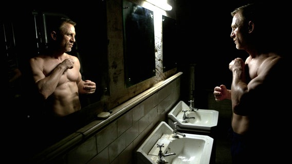 Szenenfoto aus "Skyfall": Daniel Craig als James Bond. © Sony 