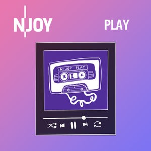 N-JOY Play: Eine Illustration zeigt einen Player mit einer Musikkassette als Titelbild © NDR 