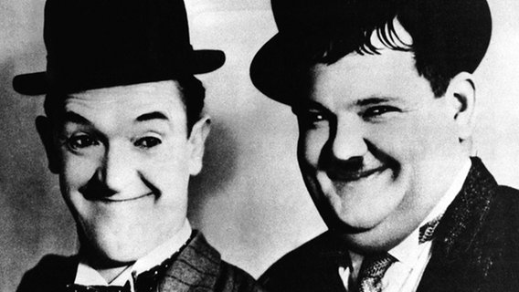 Stan Laurel und Oliver Hardy als "Dick und Doof". © picture-alliance / KPA 